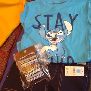 Set short pants and shirts